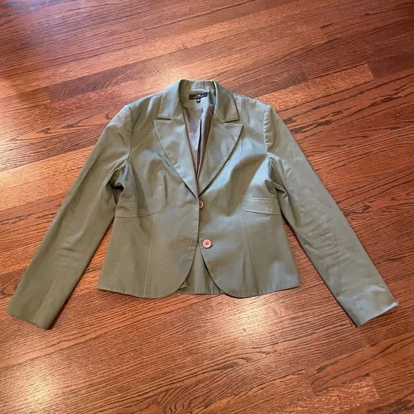 Womans khaki blazer - Picture 7 of 10